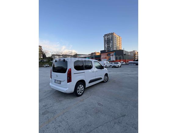Sahibinden Opel Combo 1.5 CDTI Edition 2022 Model 