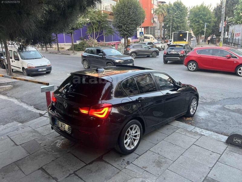 Galeriden BMW 1 Serisi 118i Joy Plus 2017 Model İstanbul 136.000 km Siyah
