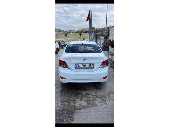 Sahibinden Hyundai Accent Blue 1.4 D-CVVT Mode Plus 2015 Model Ankara