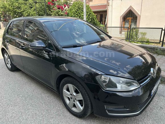 Düşük km, Bej Highline koltuklu Golf 7