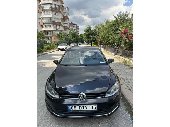 Düşük km, Bej Highline koltuklu Golf 7