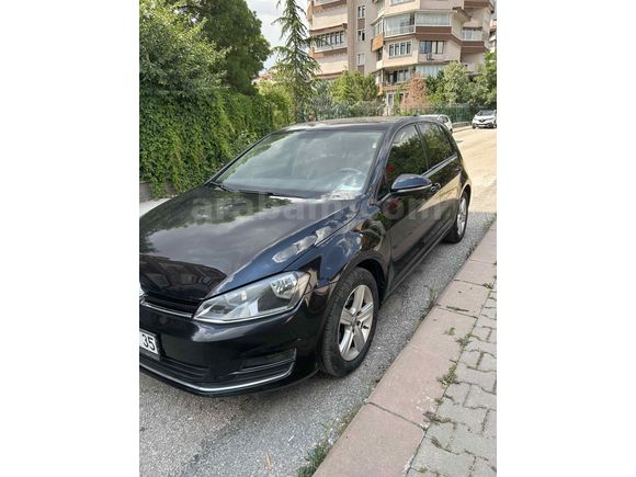 Düşük km, Bej Highline koltuklu Golf 7