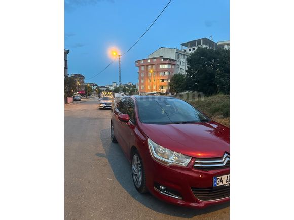 Sahibinden Citroen C4 1.6 e-HDi Exclusive 2012 Model