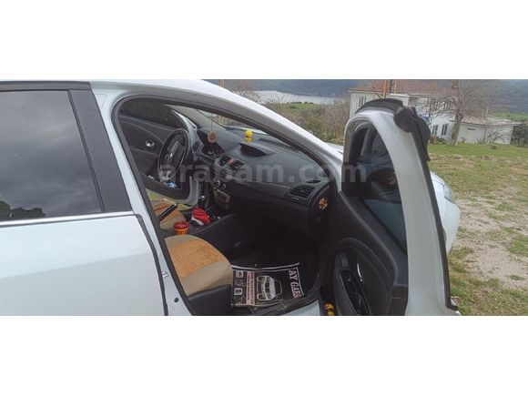 Sahibinden Renault Fluence 1.5 dCi Touch 2015 Model
