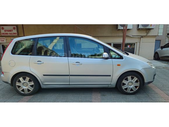 DİYANET PERSONELİNDEN 2004 MODEL FORD C-MAX TREND