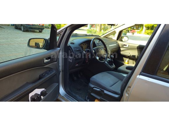 DİYANET PERSONELİNDEN 2004 MODEL FORD C-MAX TREND