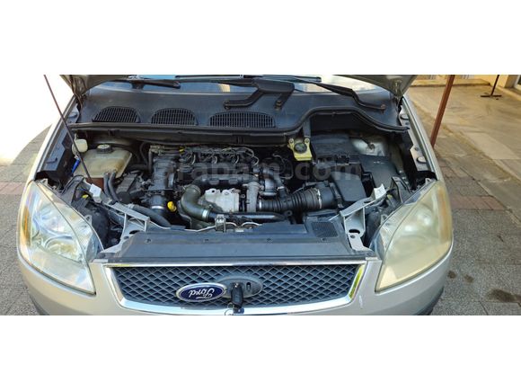 DİYANET PERSONELİNDEN 2004 MODEL FORD C-MAX TREND