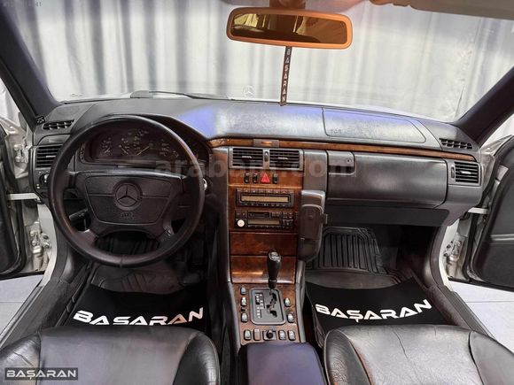 BAŞARAN'DAN SINIF MERCEDES E200 ELEGANCE 250.000 PEŞİNATLA