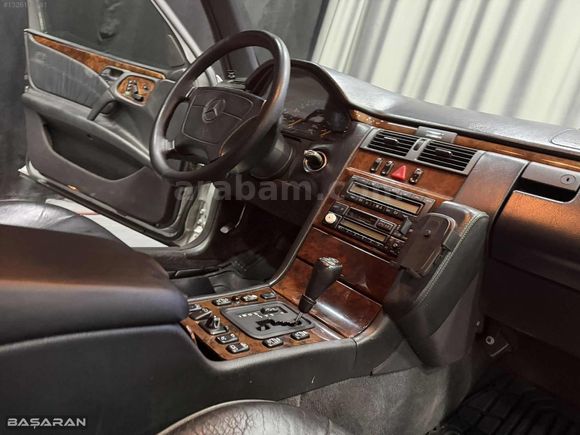 BAŞARAN'DAN SINIF MERCEDES E200 ELEGANCE 250.000 PEŞİNATLA