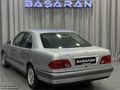 BAŞARAN'DAN SINIF MERCEDES E200 ELEGANCE 250.000 PEŞİNATLA