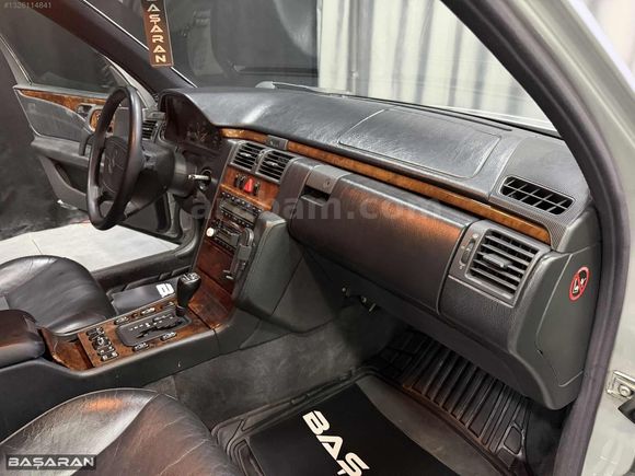 BAŞARAN'DAN SINIF MERCEDES E200 ELEGANCE 250.000 PEŞİNATLA