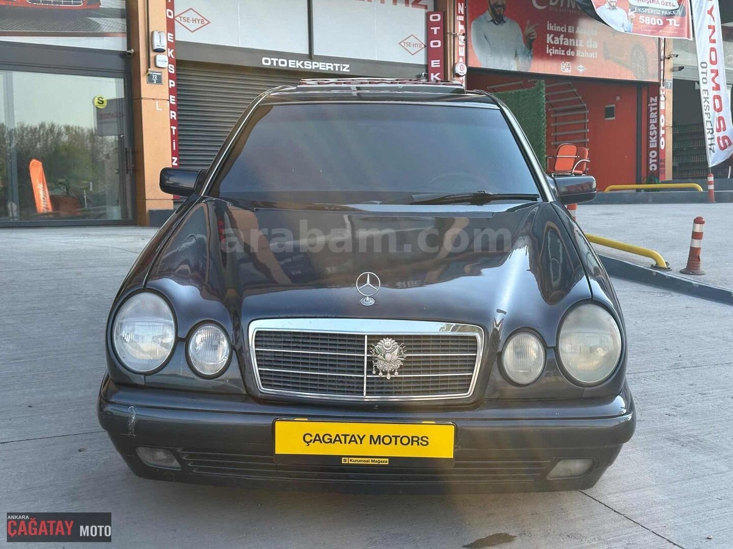 Galeriden Mercedes - Benz E 200 Classic 1997 Model Ankara 420.000 km Yeşil 2