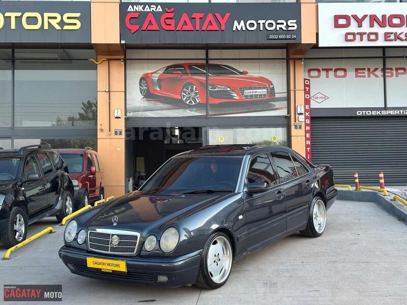 Galeriden Mercedes - Benz E 200 Classic 1997 Model Ankara 420.000 km Yeşil
