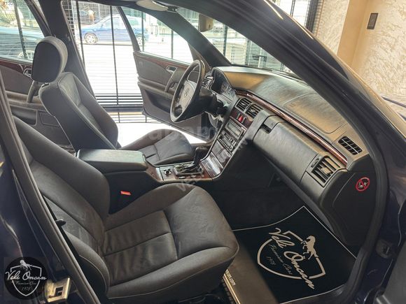 SADECE 113.000 KM. E 200 ELEGANCE 136 HP