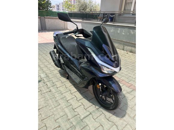 2026 Honda PCX125 DX 
