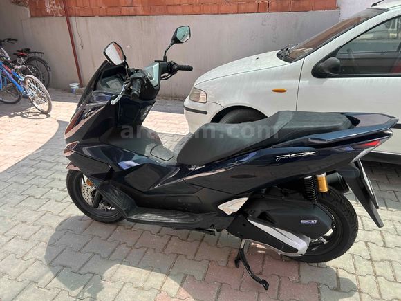 2026 Honda PCX125 DX 
