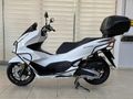 HONDA PCX125CC HATASIZ BOYASIZ HONDA ORJİNAL AKILLI ÇANTALI