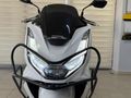 HONDA PCX125CC HATASIZ BOYASIZ HONDA ORJİNAL AKILLI ÇANTALI