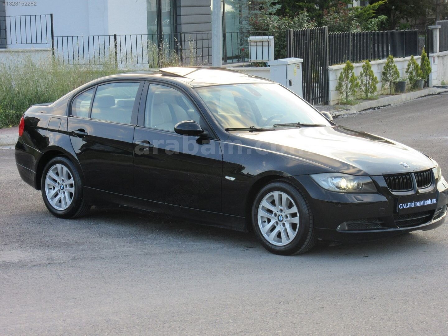 Galeriden BMW 3 Serisi 320i Premium 2006 Model Ankara 153.000 km Siyah 3