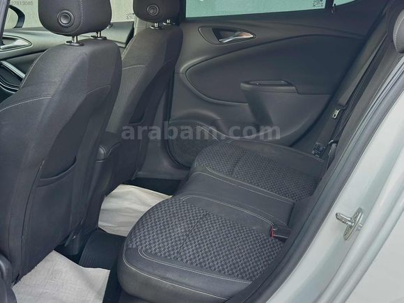 AYSER'DEN OTOMATİK DEĞİŞENSİZ 2016 OPEL ASTRA 1.6 CDTI DYNAMIC