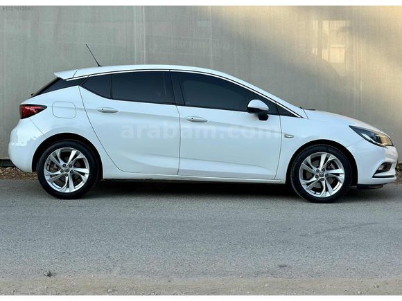 AYSER'DEN OTOMATİK DEĞİŞENSİZ 2016 OPEL ASTRA 1.6 CDTI DYNAMIC