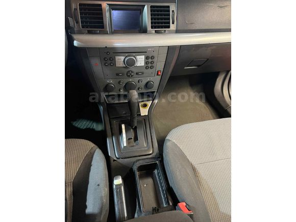 Sahibinden Opel Vectra 1.9 CDTI Design 2005 Model 