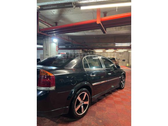 Sahibinden Opel Vectra 1.9 CDTI Design 2005 Model 