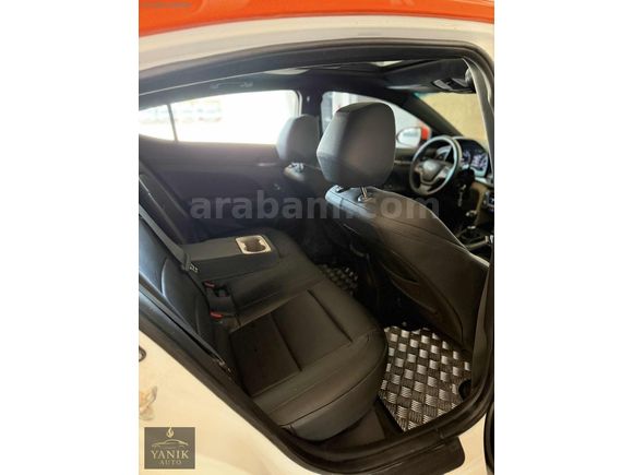 YANIK AUTO'DAN TR DE TEK DOLU DOLU EXTRALI ELANTRA !