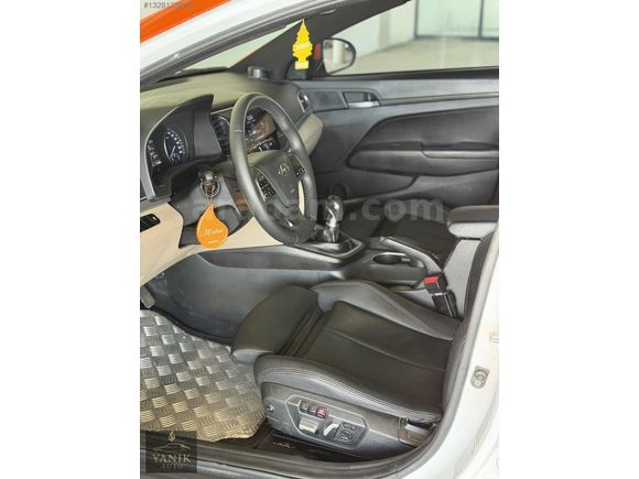 YANIK AUTO'DAN TR DE TEK DOLU DOLU EXTRALI ELANTRA !