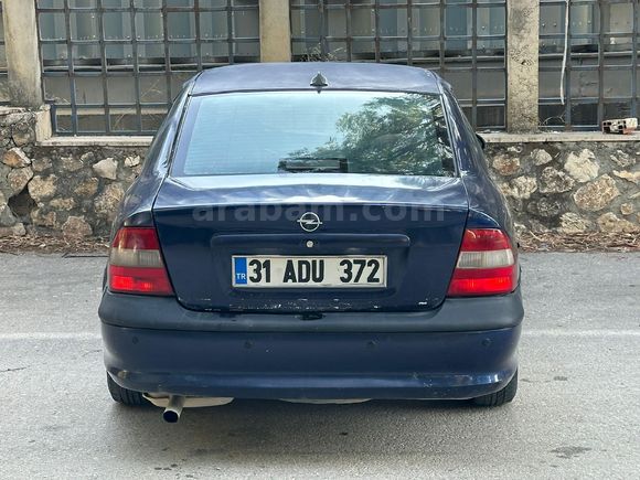 Galeriden Opel Vectra 2.0 CD 1997 Model Hatay