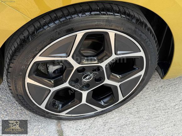 2023 OPEL ASTRA 1.2T GS TAM DOLU ÇİFT RENK