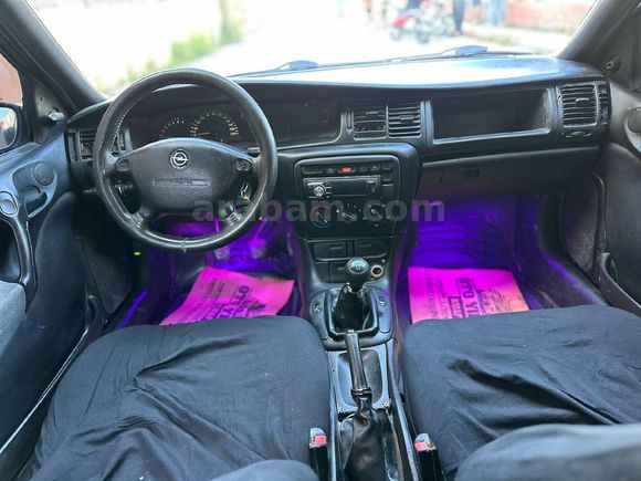 Galeriden Opel Vectra 1.6 GL 1998 Model Hatay