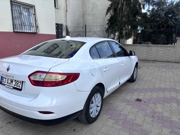 Memurdan Fluence 2013 Model 