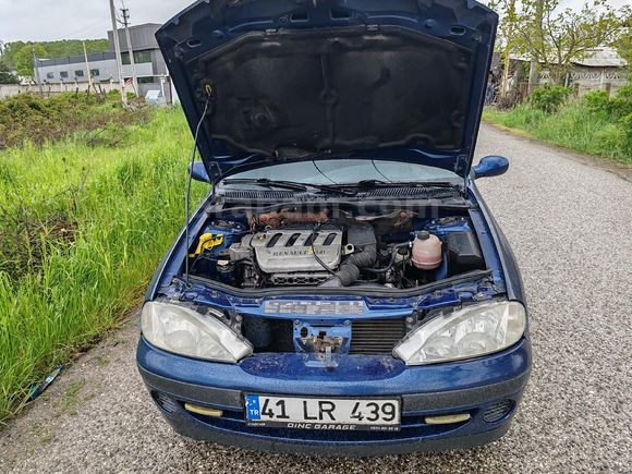 Sahibinden Renault Megane 1.4 RTA 2001 Model