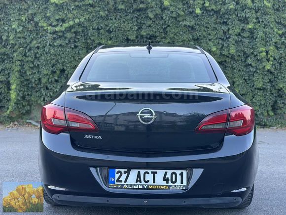 TEMİZ DÜŞÜK KM YENİ KASA OPEL