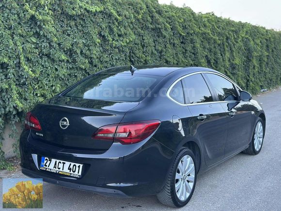 TEMİZ DÜŞÜK KM YENİ KASA OPEL