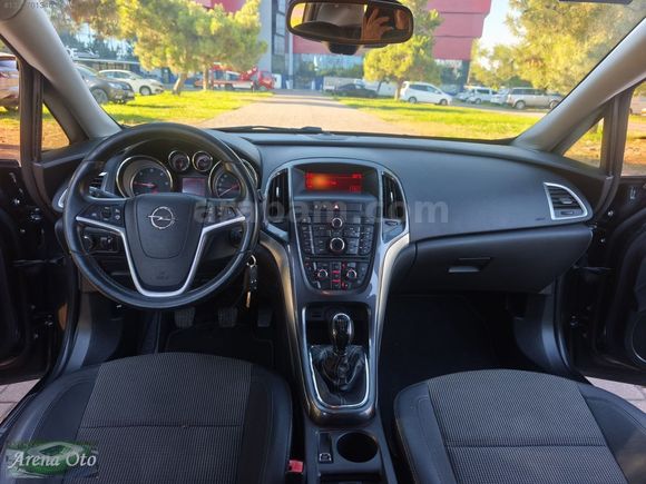 HATASIZ 2012 MODEL OPEL ASTRA 1.3 DİZEL 95 BG COSMO