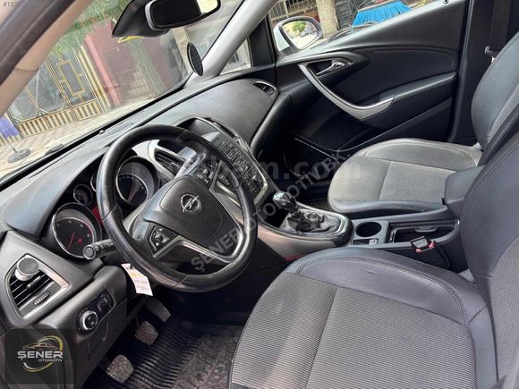 ŞENER OTOMOTİV DEN MÜKEMMEL KONDİSYONDA 1.3 CDTİ COSMO ASTRA