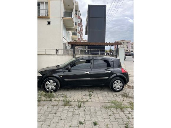 Sahibinden Renault Megane 1.6 Authentique 2006 Model 