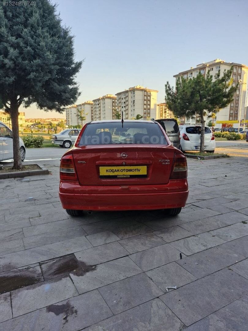 Galeriden Opel Astra 1.6 CD 2000 Model Uşak 328.000 km Kırmızı 5