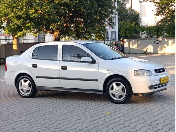 HATASIZ+DEĞİŞENSİZ+OTOMATİK ASTRA CD