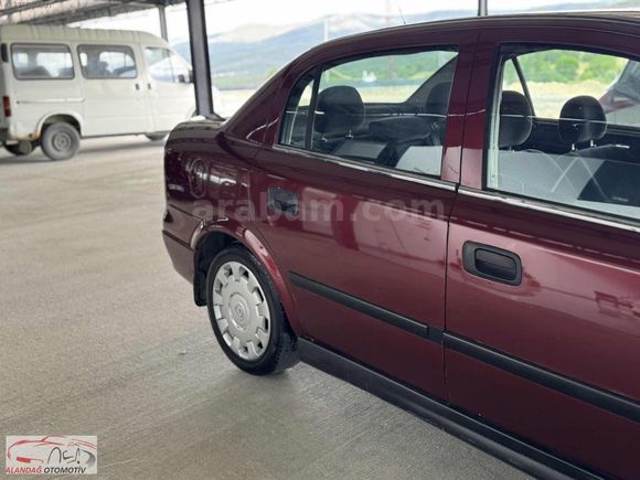 DEĞİŞENSİZ 2000 OPEL ASTRA 1.6 16V CD 248.000 KM