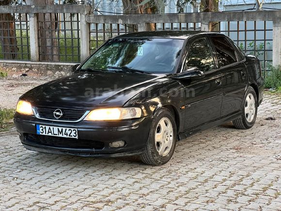 Galeriden Opel Vectra 2.0 100.Yıl 2000 Model Hatay