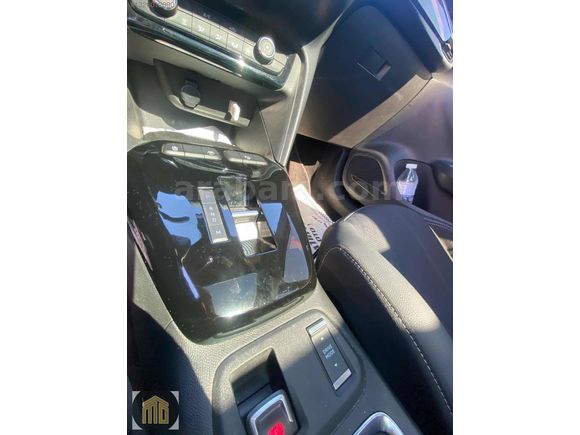 Corsa 1.2 T Elegance 32.000 Km Çift Renk Cam Tavan