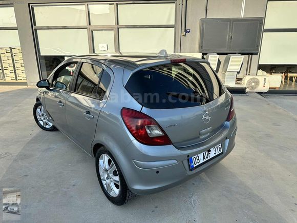 OPEL CORSA 111 YIL ÖZEL SERİ ENJOY DÜŞÜK KM