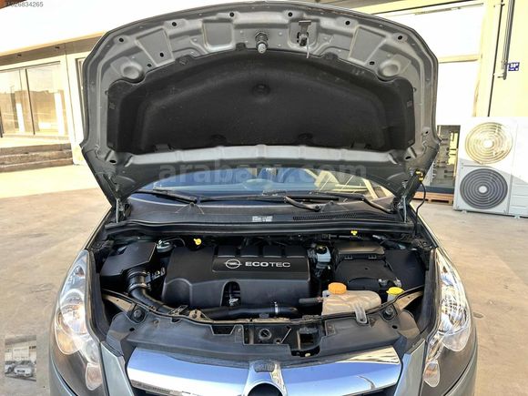 OPEL CORSA 111 YIL ÖZEL SERİ ENJOY DÜŞÜK KM