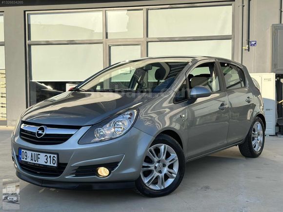 OPEL CORSA 111 YIL ÖZEL SERİ ENJOY DÜŞÜK KM