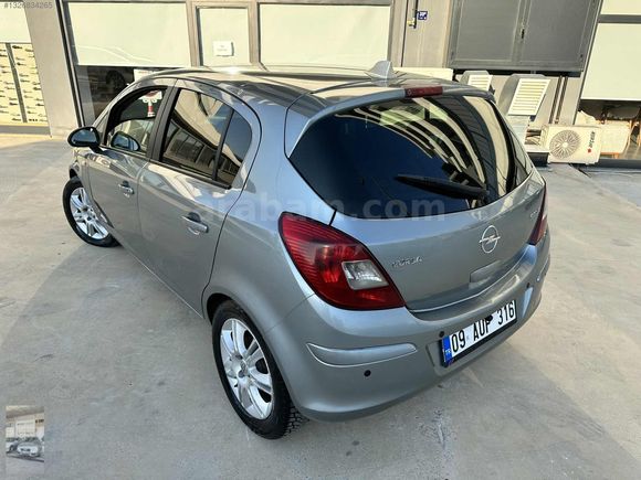 OPEL CORSA 111 YIL ÖZEL SERİ ENJOY DÜŞÜK KM