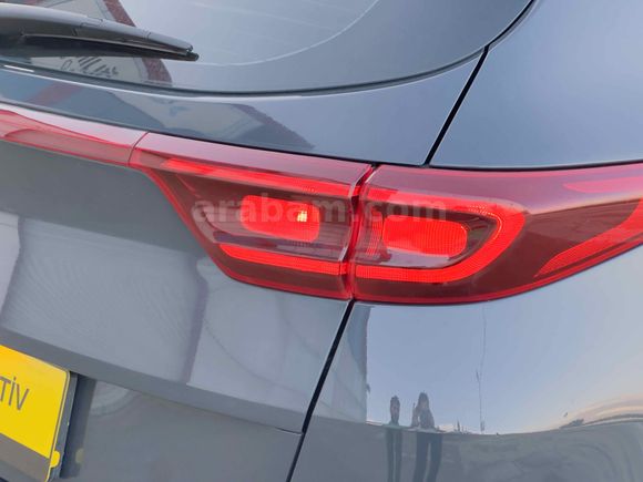 DAS AUTO,dan Kia Sportage 1.6 CRDI Cool 2021 Model  hatasız 