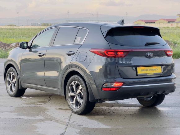 DAS AUTO,dan Kia Sportage 1.6 CRDI Cool 2021 Model  hatasız 